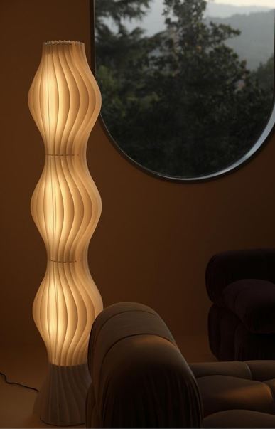 Hue - Iron Floor Lamp