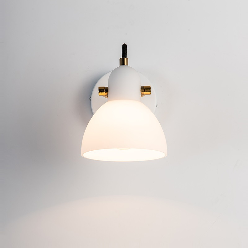 Winniepeg - Glass Wall Lamp