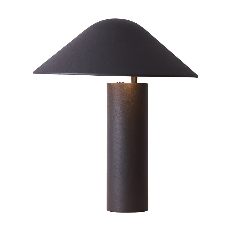 Skagen - Iron Table Lamp